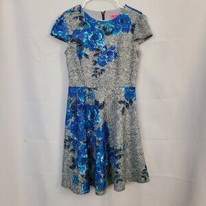Betsey Johnson Size 6 Blue Gray Rose Floral Skater Fit Flare Dress